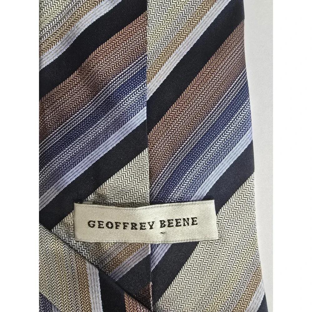 Geoffrey Beene Designer Necktie Mens Multi Diagonal Stripes Silk Formal Business